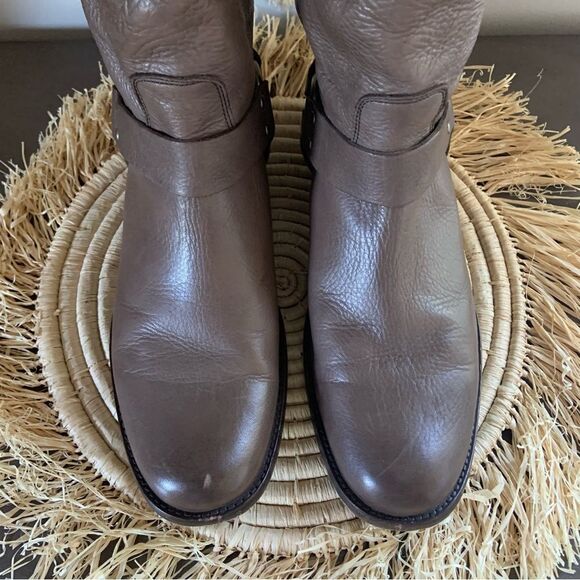 FRYE Women’s Phillip Harness Tall Zip Brown Leather Boots Size 9.5 - Picture 4 of 16